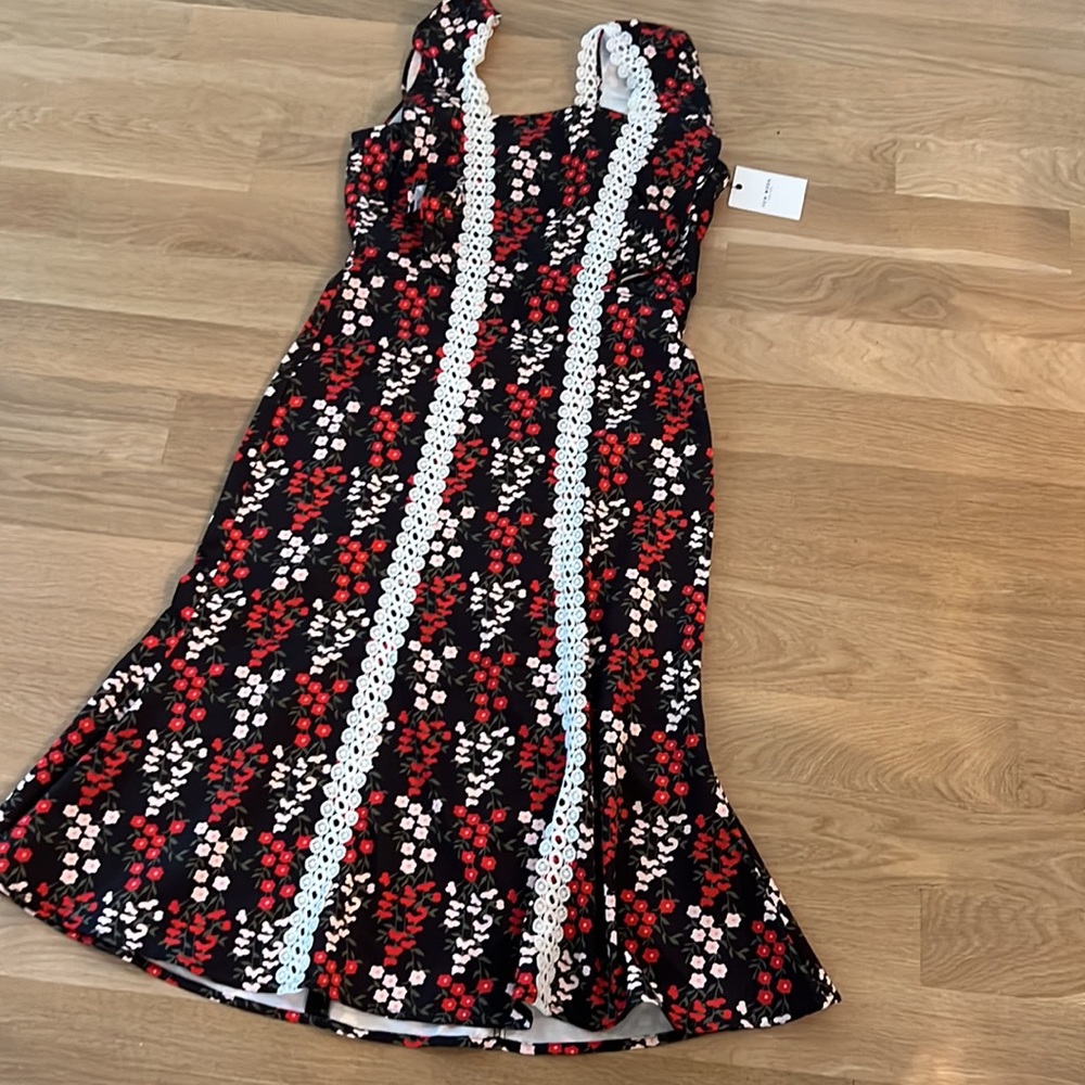 Few Moda New Poppy Floral Dress Medium - Picture 2 of 8